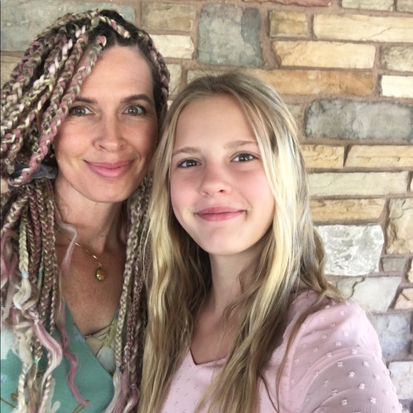 Meet your Posher, Inger - Picture 3 of 9